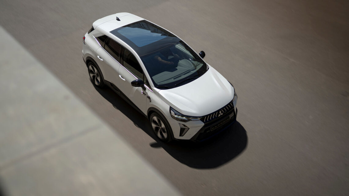 Daar is de Mitsubishi Grandis! Daar is de Mitsubishi Grandis!
