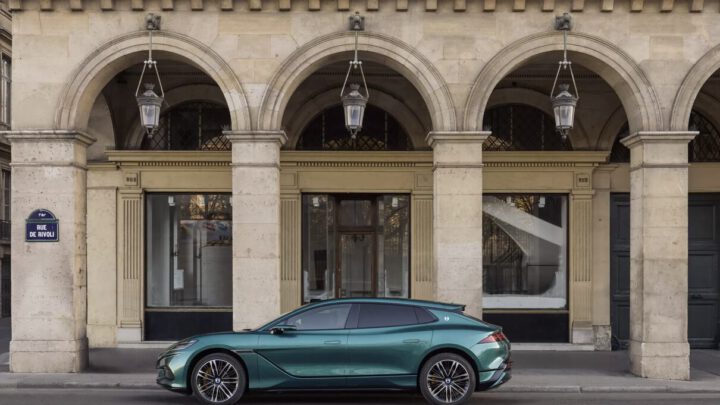 Denza introduceert zichzelf en de Z9GT