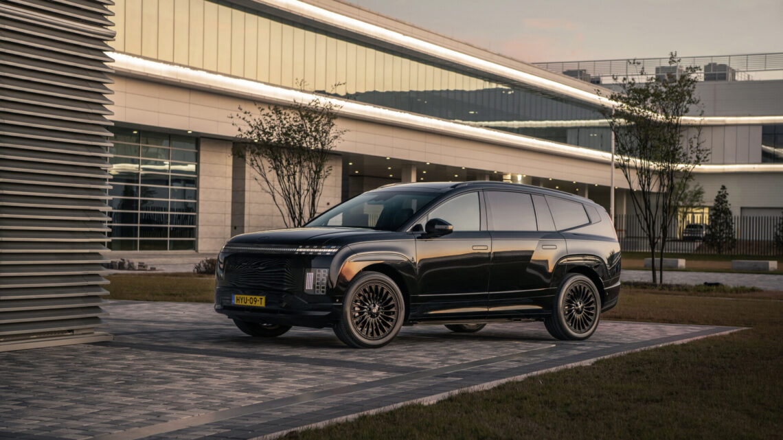 Hyundai Ioniq 9 Calligraphy Black Ink is buitengewoon chique