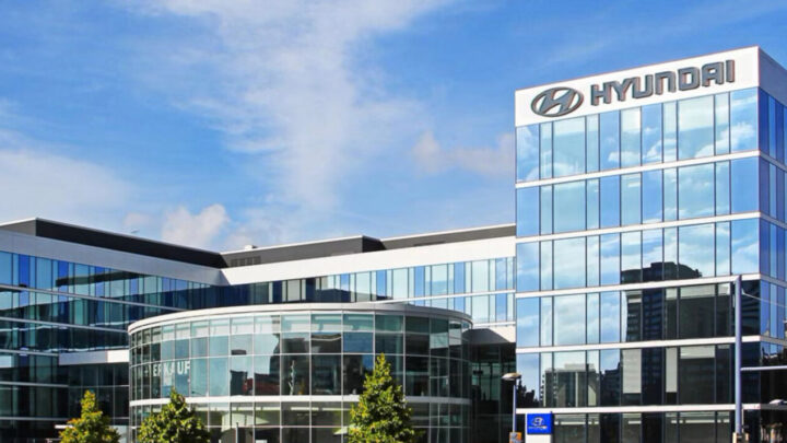 Hyundai kondigt nieuwe compacte SUV aan voor autosalon Parijs