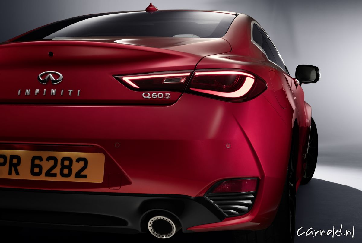 Infiniti_Q60_18
