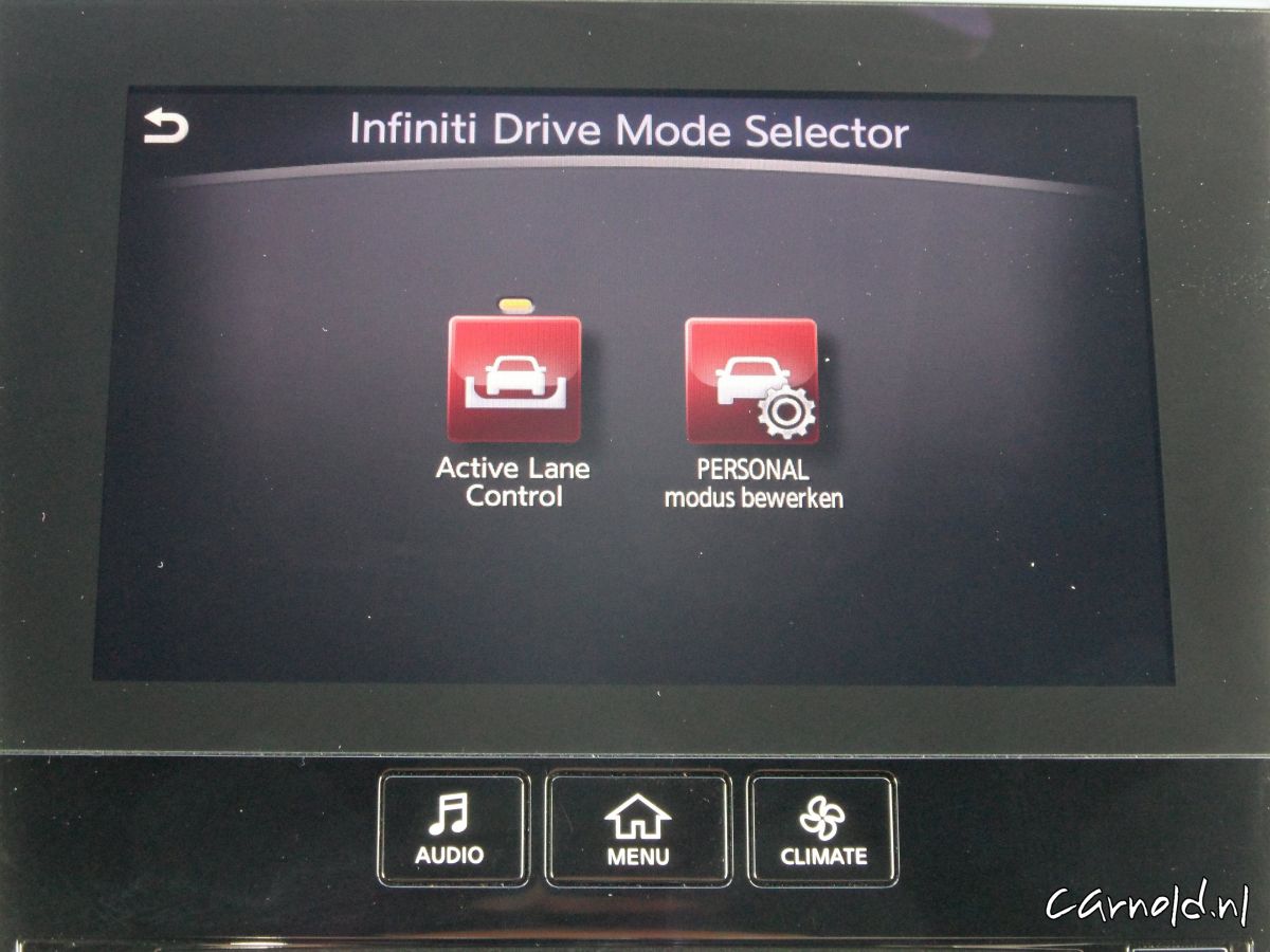 Infiniti Q60 Premium Tech 20t 21 (1)