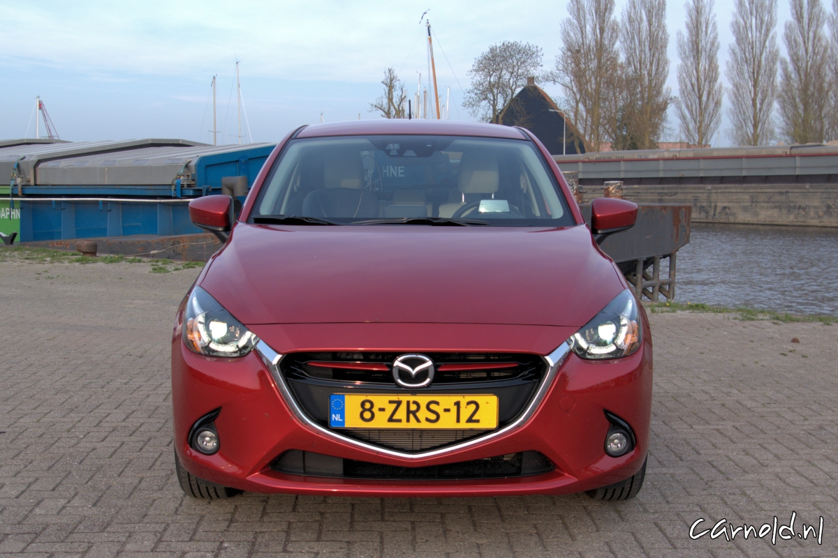 Mazda2_5