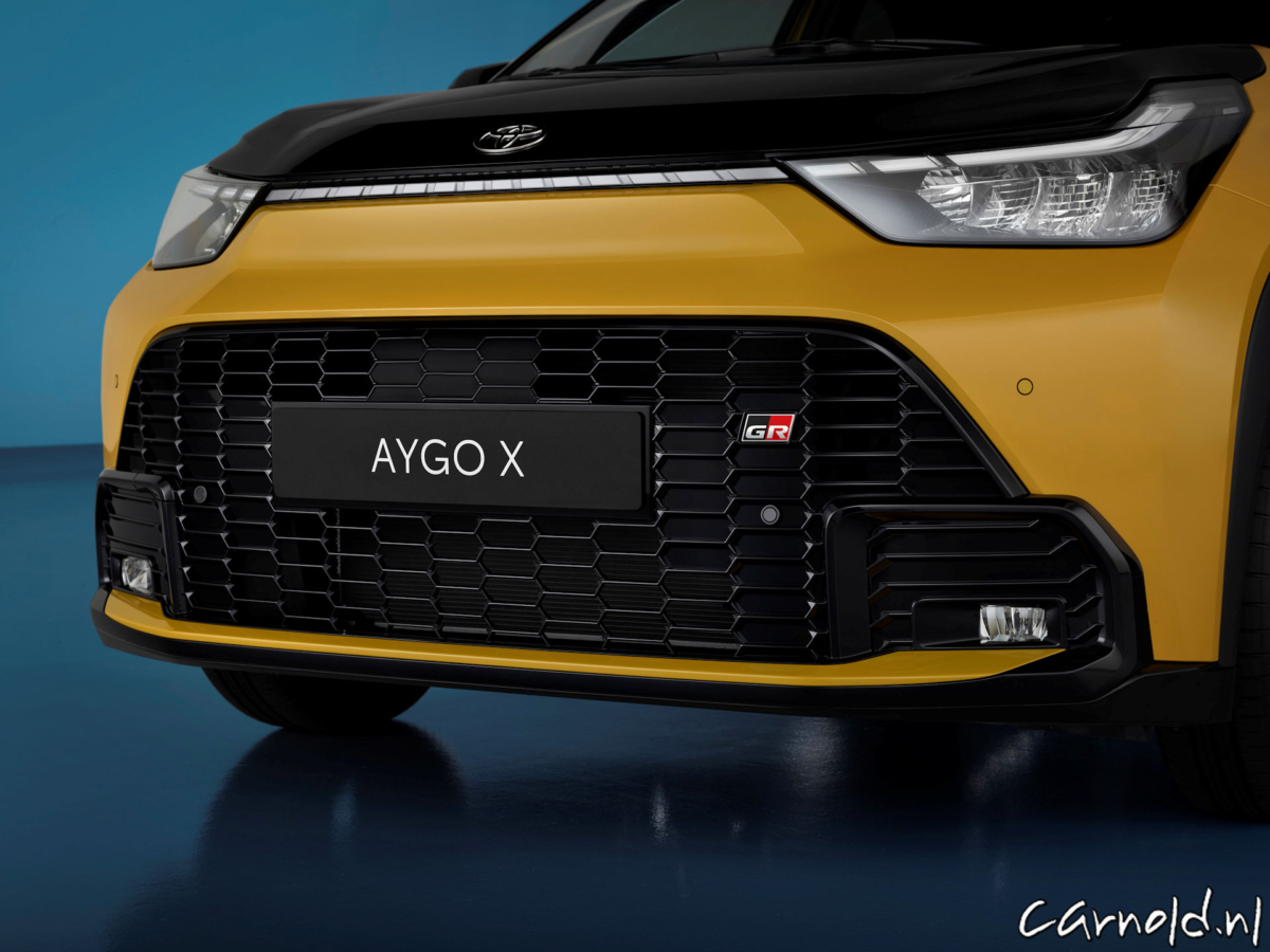 AygoX_Hybrid_GR Sport_07