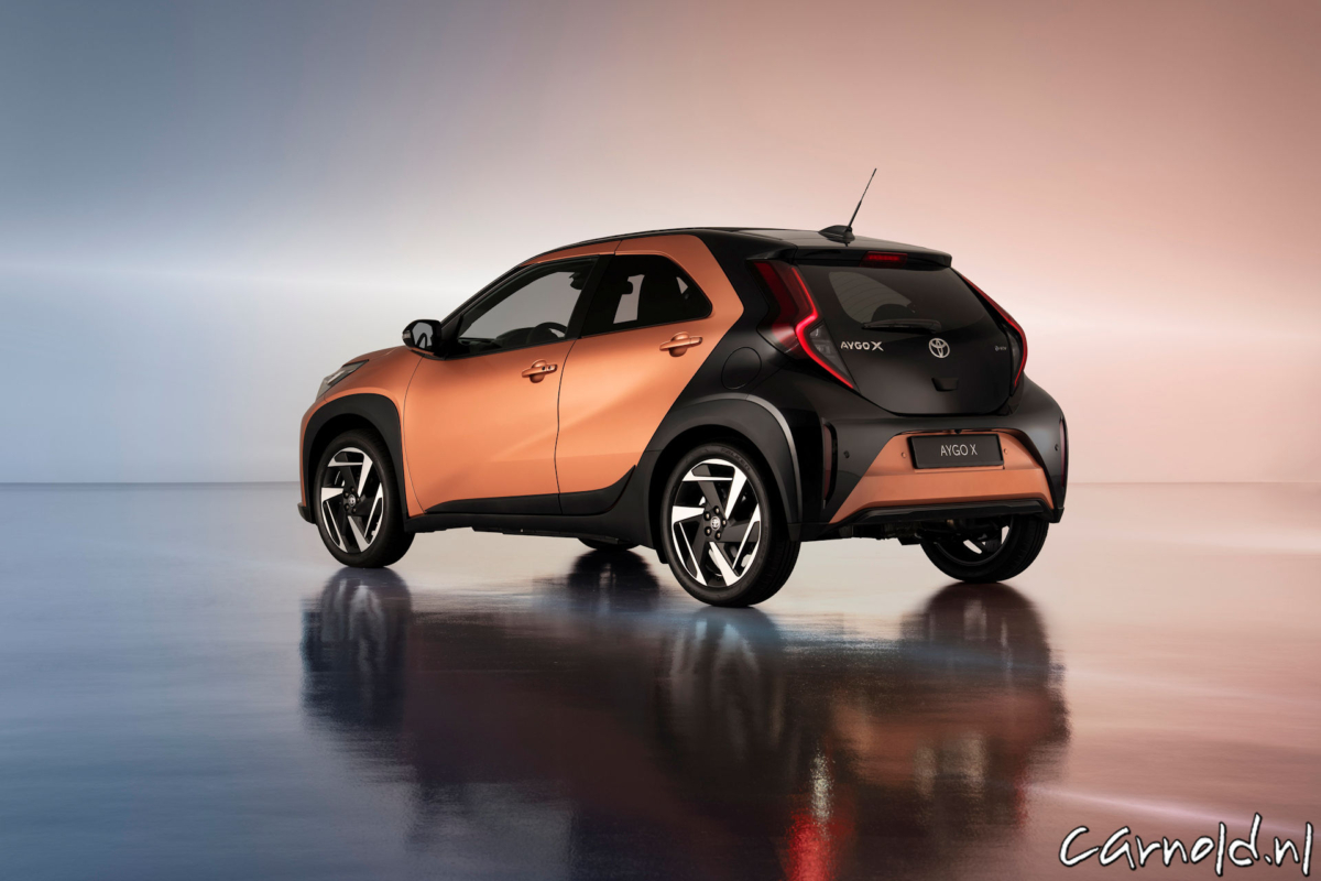 AygoX_Hybrid_GR Sport_16