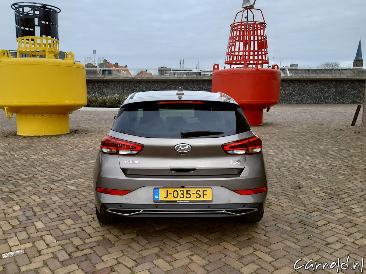Hyundai_i30_1.5 Mild Hybrid_Premium_Rijtest-12