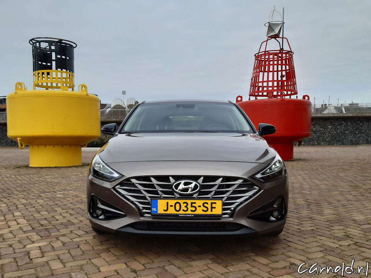 Hyundai_i30_1.5 Mild Hybrid_Premium_Rijtest-7