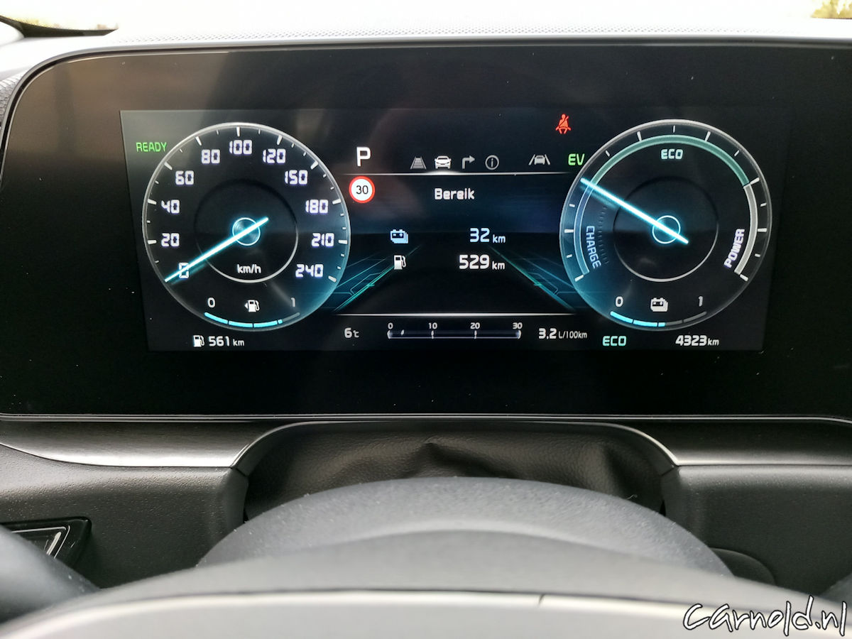 Kia_Niro_PHEV_Rijtest-23