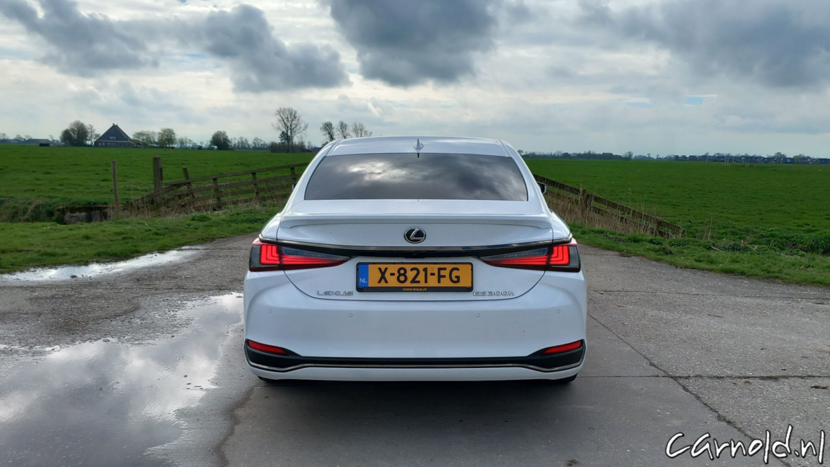 Lexus_ES300h_F Sport_Test_03