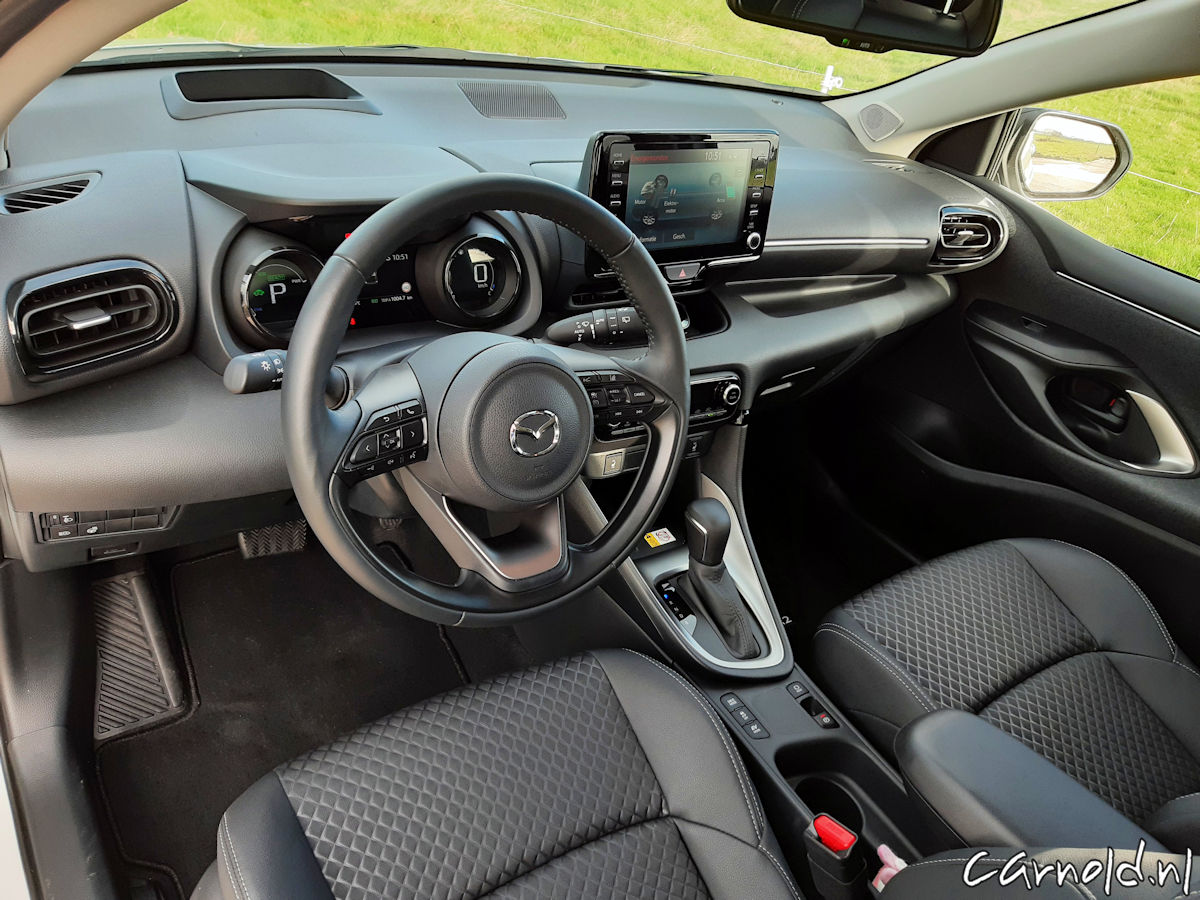 Mazda2_Hybrid_Select-4