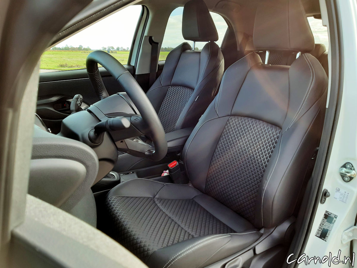 Mazda2_Hybrid_Select-5