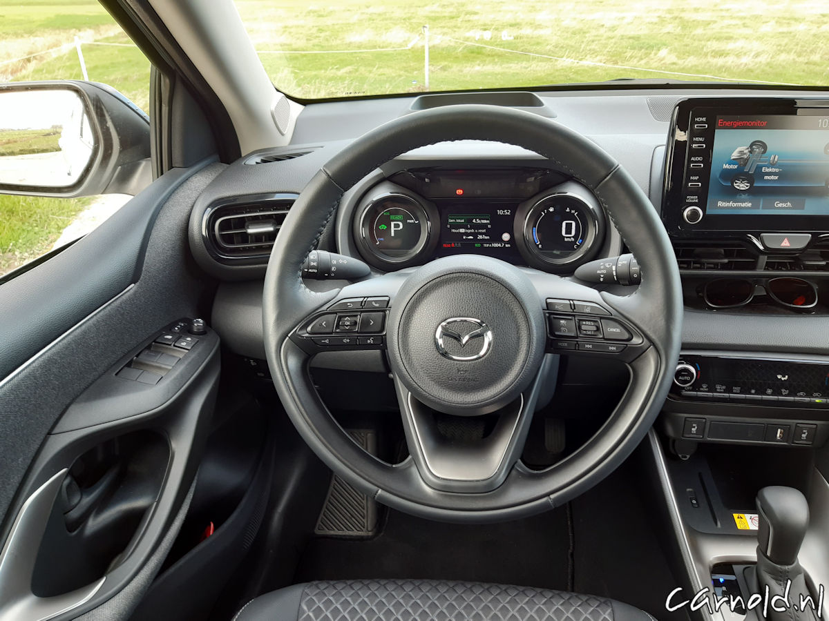 Mazda2_Hybrid_Select-6