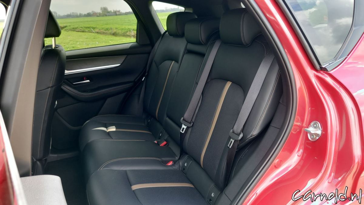 Mazda_CX 60_CX 80_ Rijtest_11
