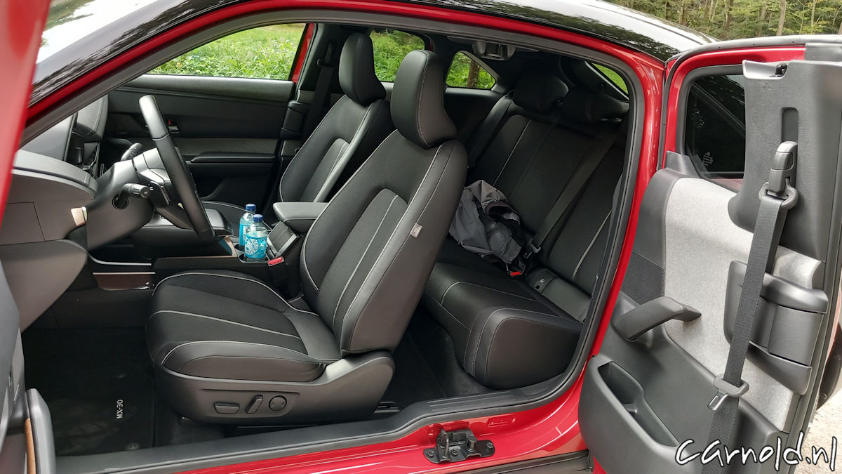 Mazda_MX-30_R-EV_Test_09