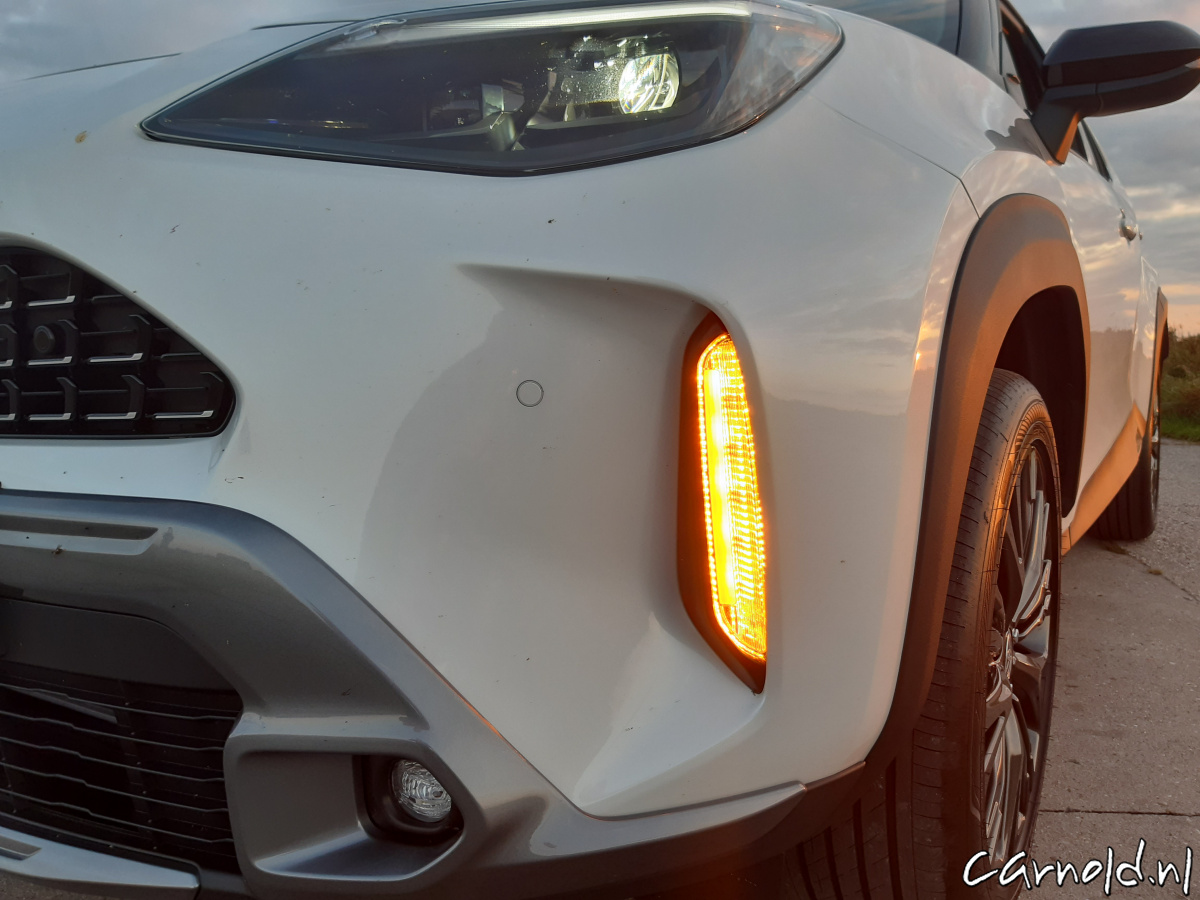 Rijtest_Toyota_Yaris_Cross_Hybrid-13