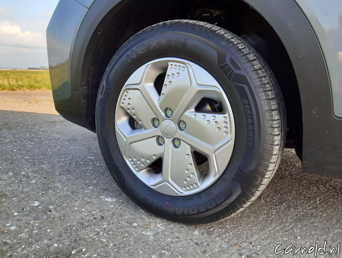 SsangYong_Korando_e-Motion_-10