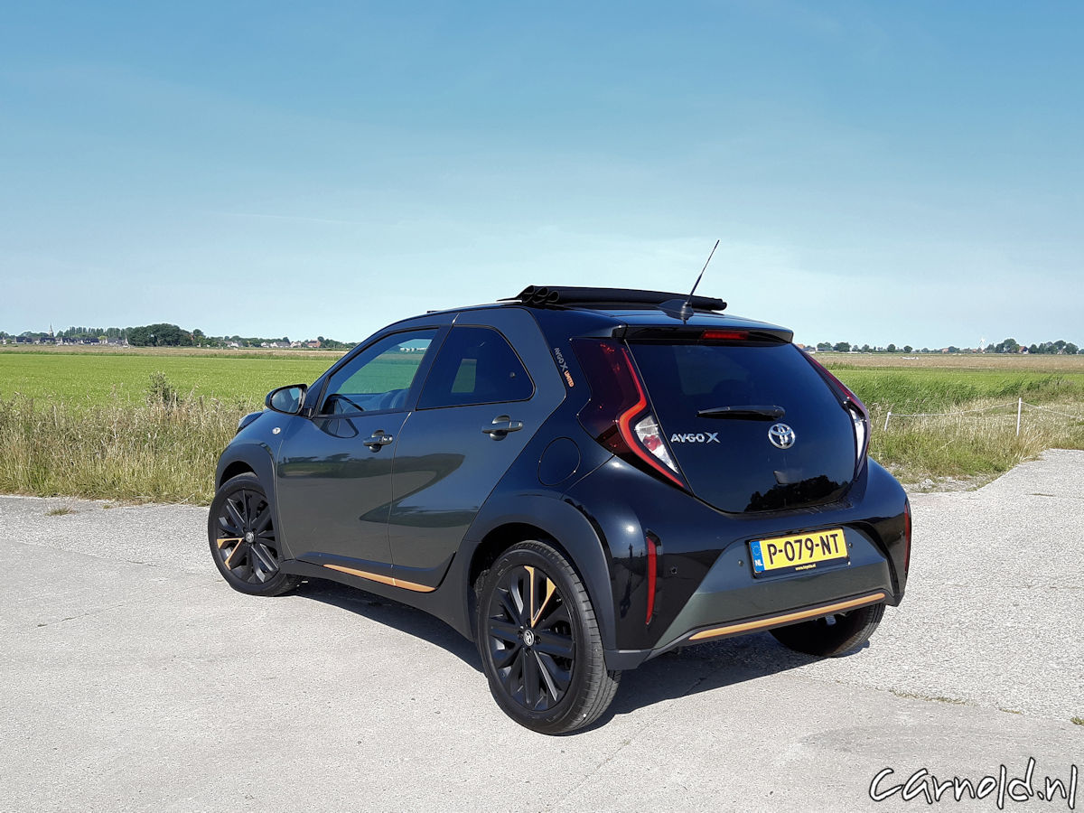 Toyota-AygoX_Rijtest-5