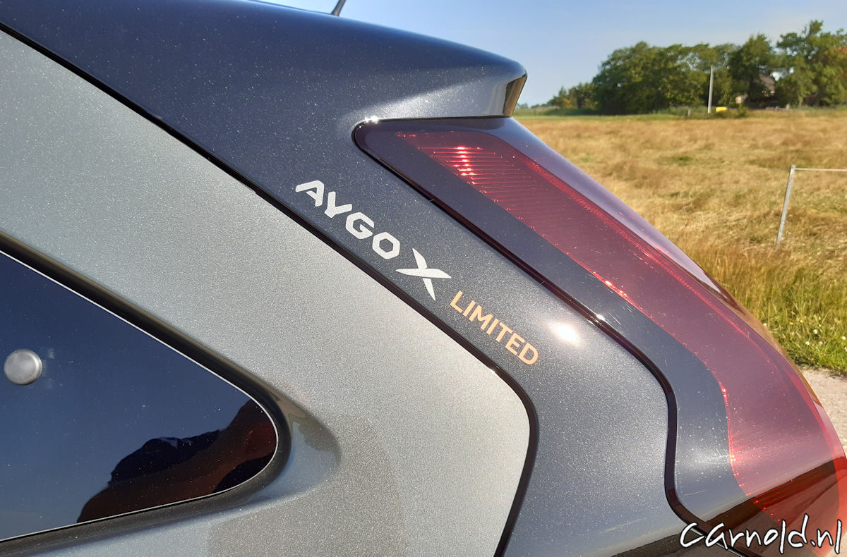 Toyota-AygoX_Rijtest-7