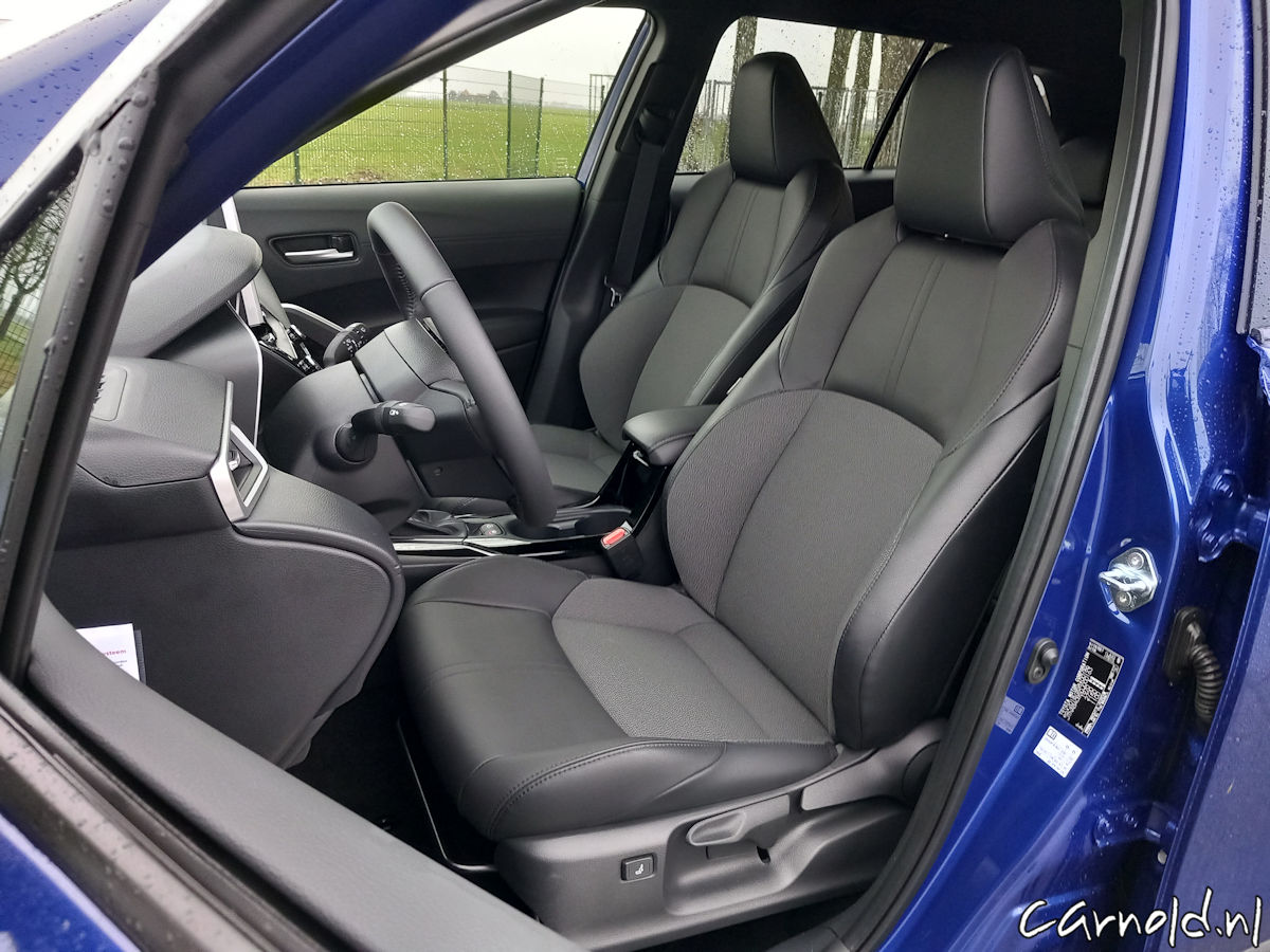 Toyota_Corolla Cross_test-10