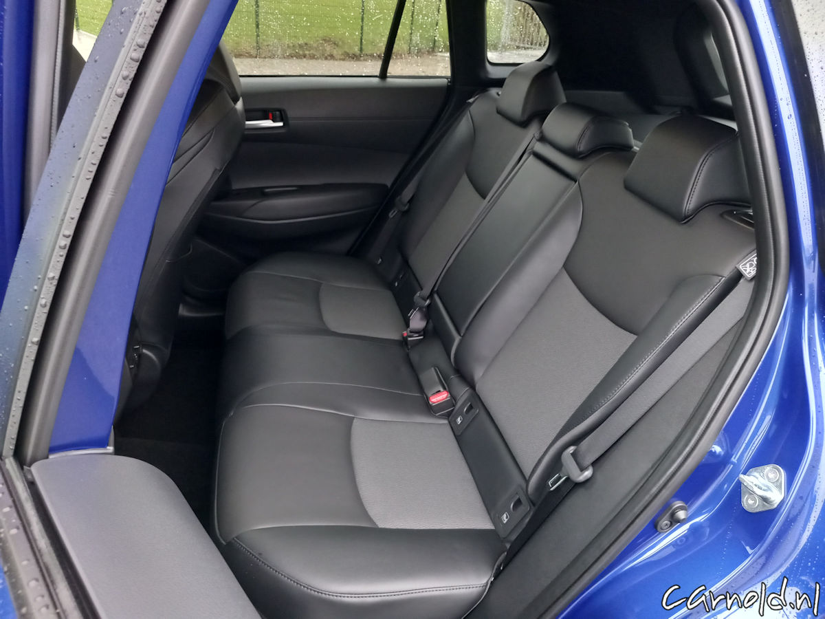 Toyota_Corolla Cross_test-11