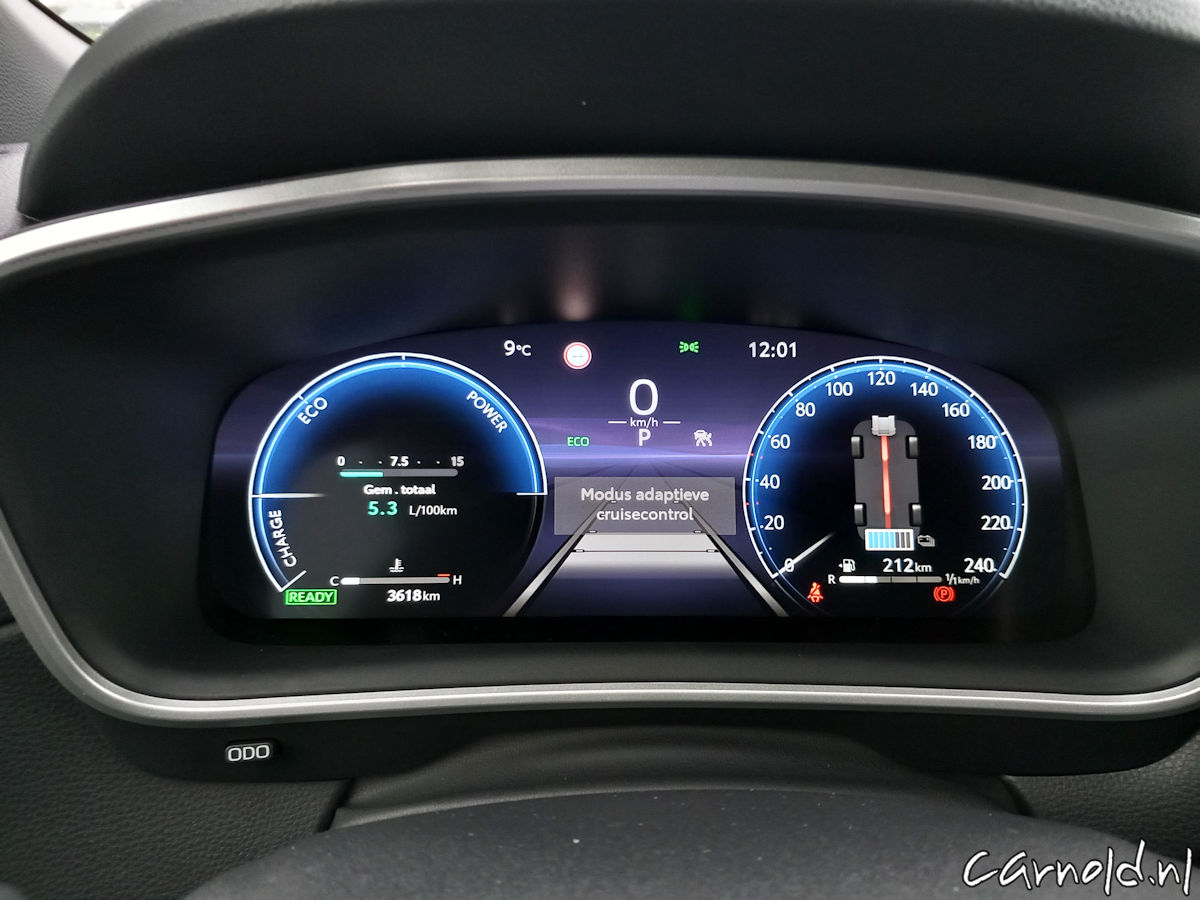 Toyota_Corolla Cross_test-16