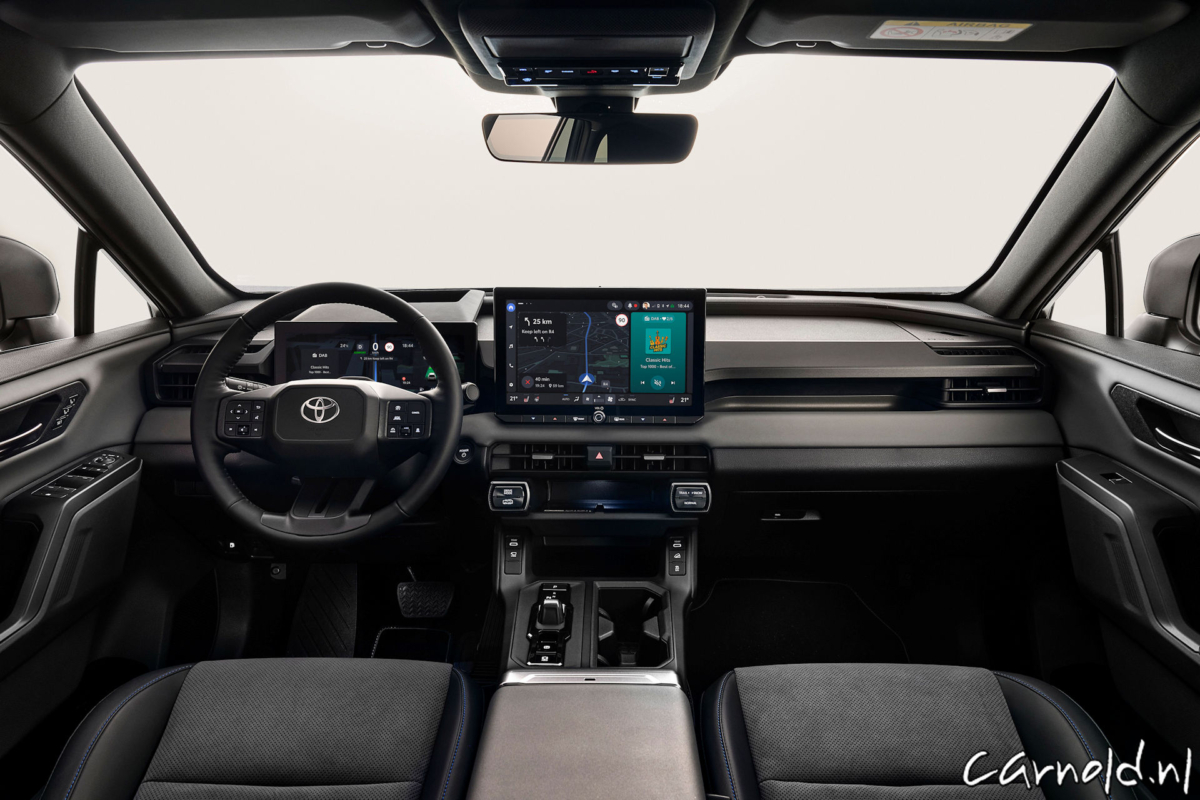 Toyota_RAV4_onthuld_04