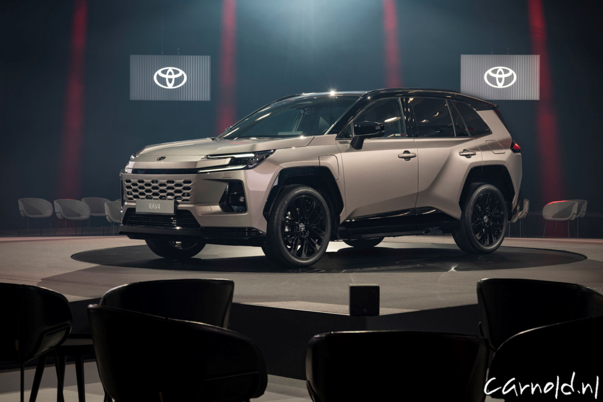 Toyota_RAV4_onthuld_56