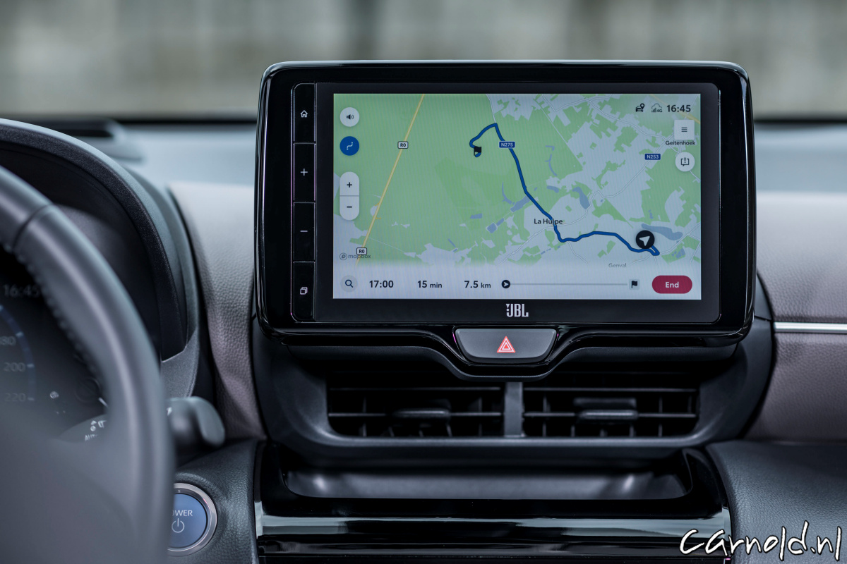 Toyota_Yaris_Cross_Geprijsd-10