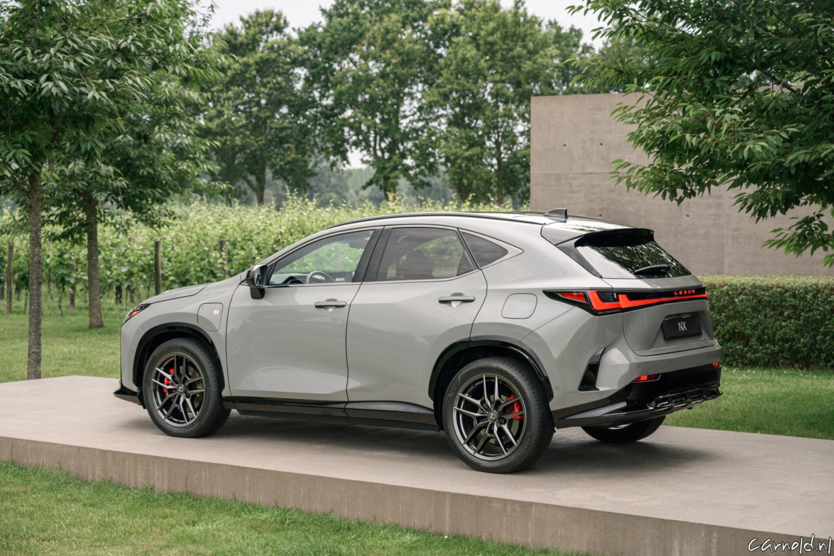 nx450h_fsport_exterieur_004