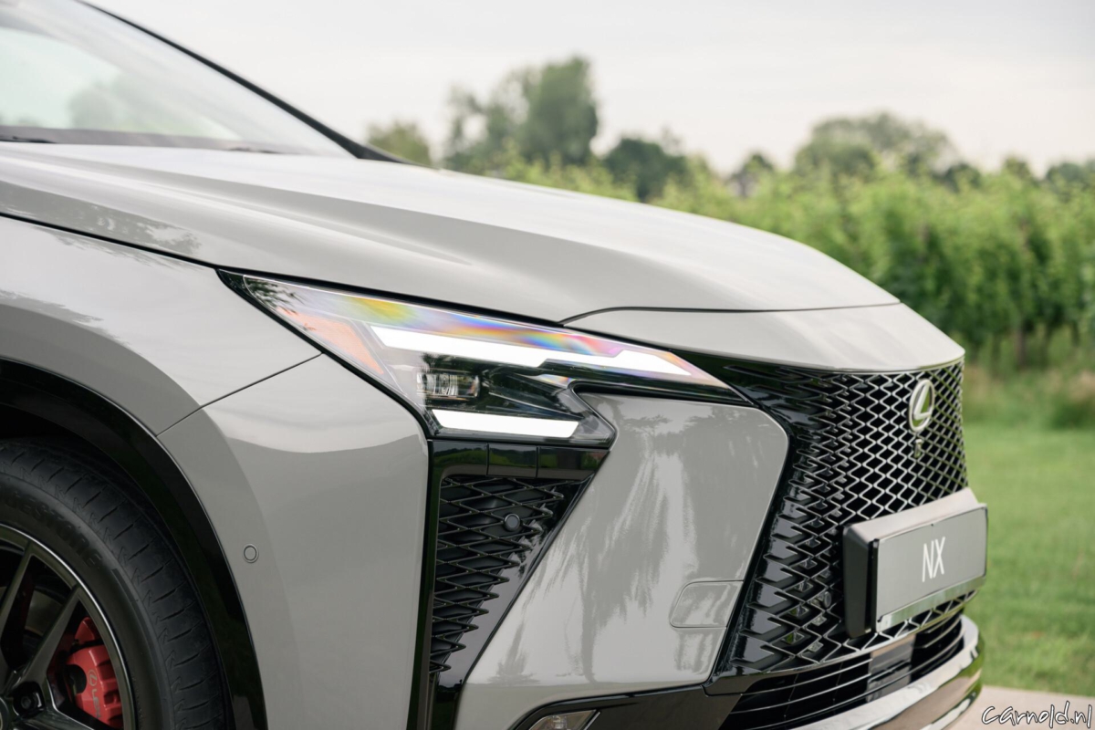 nx450h_fsport_exterieur_details_001
