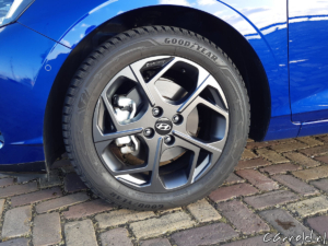 Hyundai_i20_Rijtest-6