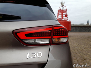 Hyundai_i30_1.5 Mild Hybrid_Premium_Rijtest-13