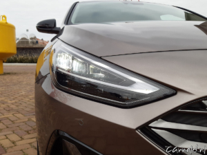 Hyundai_i30_1.5 Mild Hybrid_Premium_Rijtest-9