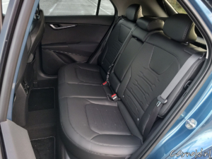 Kia_Niro_PHEV_Rijtest-19