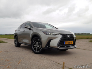Lexus-NX350h_Rijtest_-4