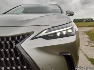 Lexus-NX350h_Rijtest_-9