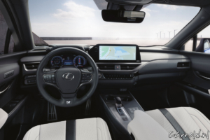 Lexus_UX300h_08