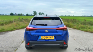 Lexus_UX300h_F Sport AWD_Test_24