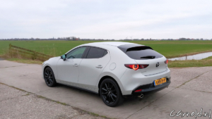 Mazda3_2.5 SkyActiv-G_Test_-03