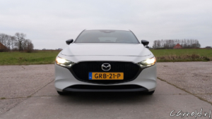 Mazda3_2.5 SkyActiv-G_Test_-08