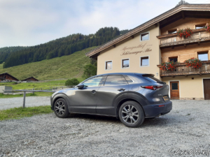 Mazda_CX-30_e-SkyActiv-X_Rijtest-1