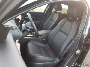 Mazda_CX-30_e-SkyActiv-X_Rijtest-11
