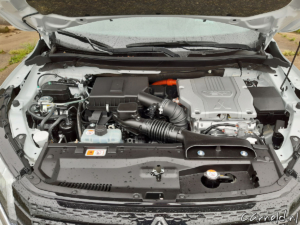 Mitsubishi_Eclipse Cross_PHEV_Rijtest-11