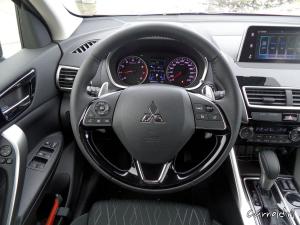 Mitsubishi_Elipse_Cross_10