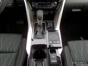 Mitsubishi_Elipse_Cross_11