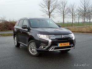 Mitsubishi_Outlander_PHEV0