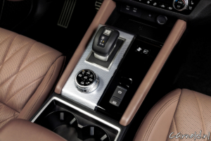 Mitsubishi_Outlander_PHEV_08