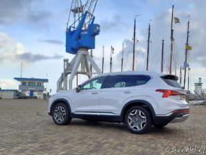 Rijtest_Hyundai_Santa Fe_Hybrid-7