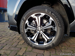 Rijtest_Suzuki_Across-4