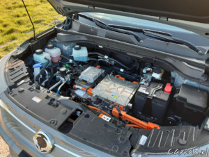 SsangYong_Korando_e-Motion_-09